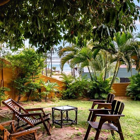 Sunshine Hotel Кумбуко Екстериор снимка